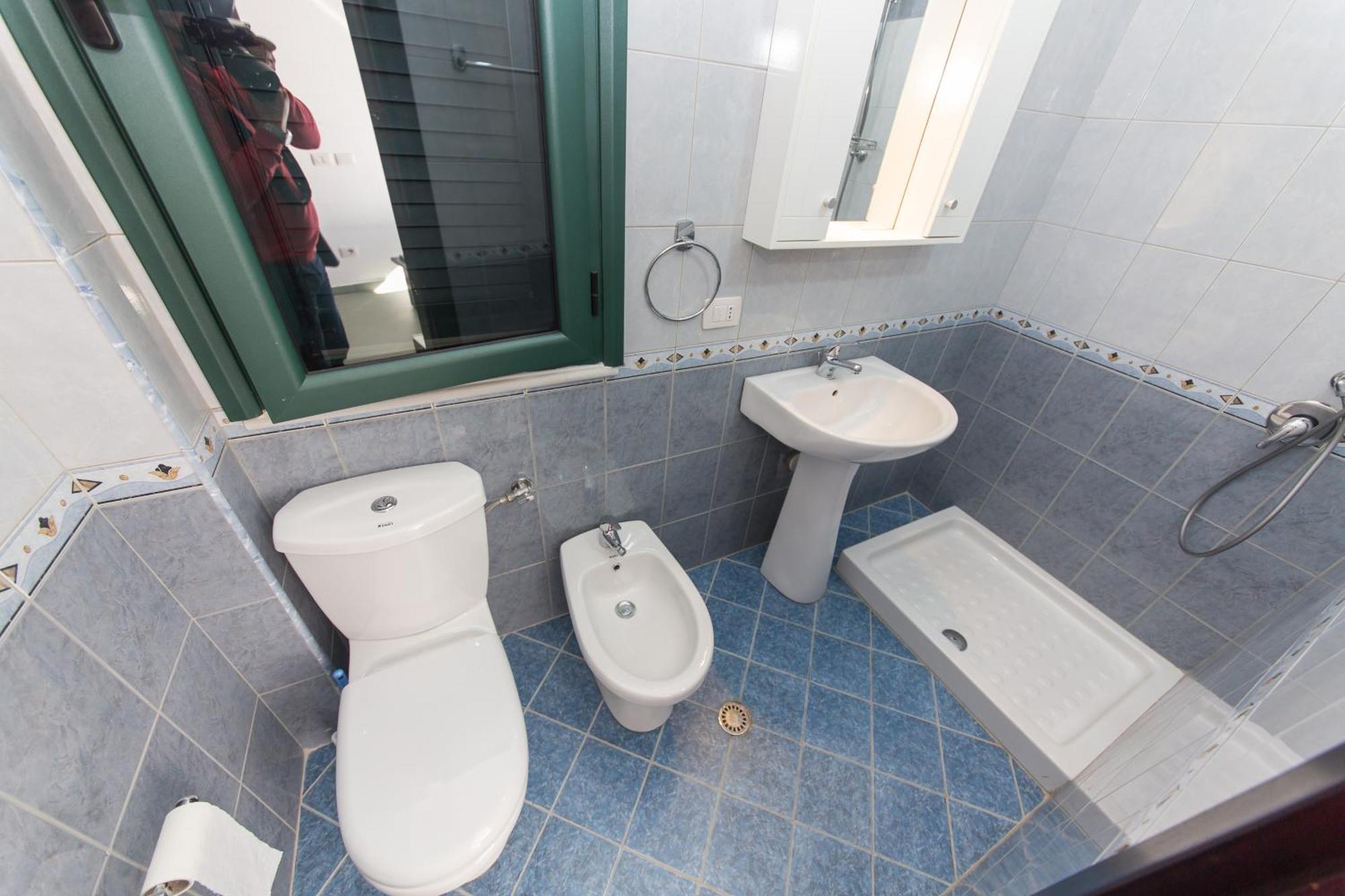 Hotel Artisti Vlora Szoba fotó