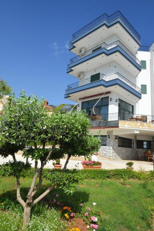 Hotel Artisti Vlora Kültér fotó