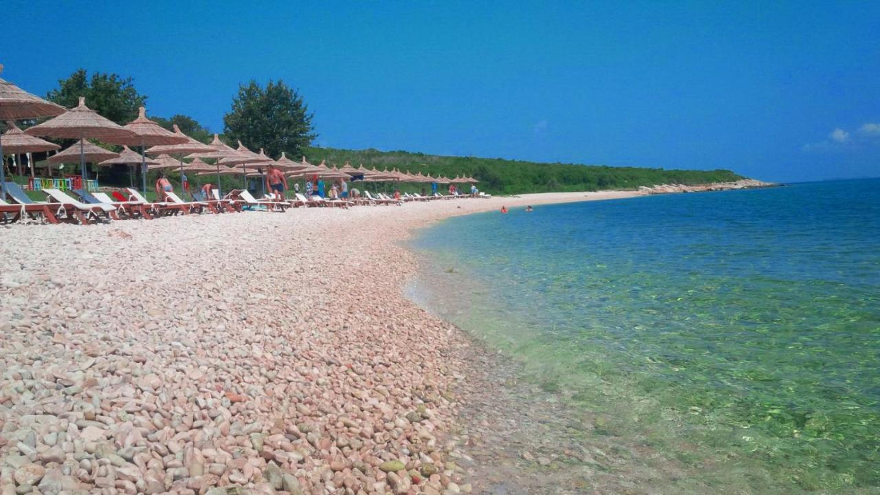 Hotel Artisti Vlora Kültér fotó