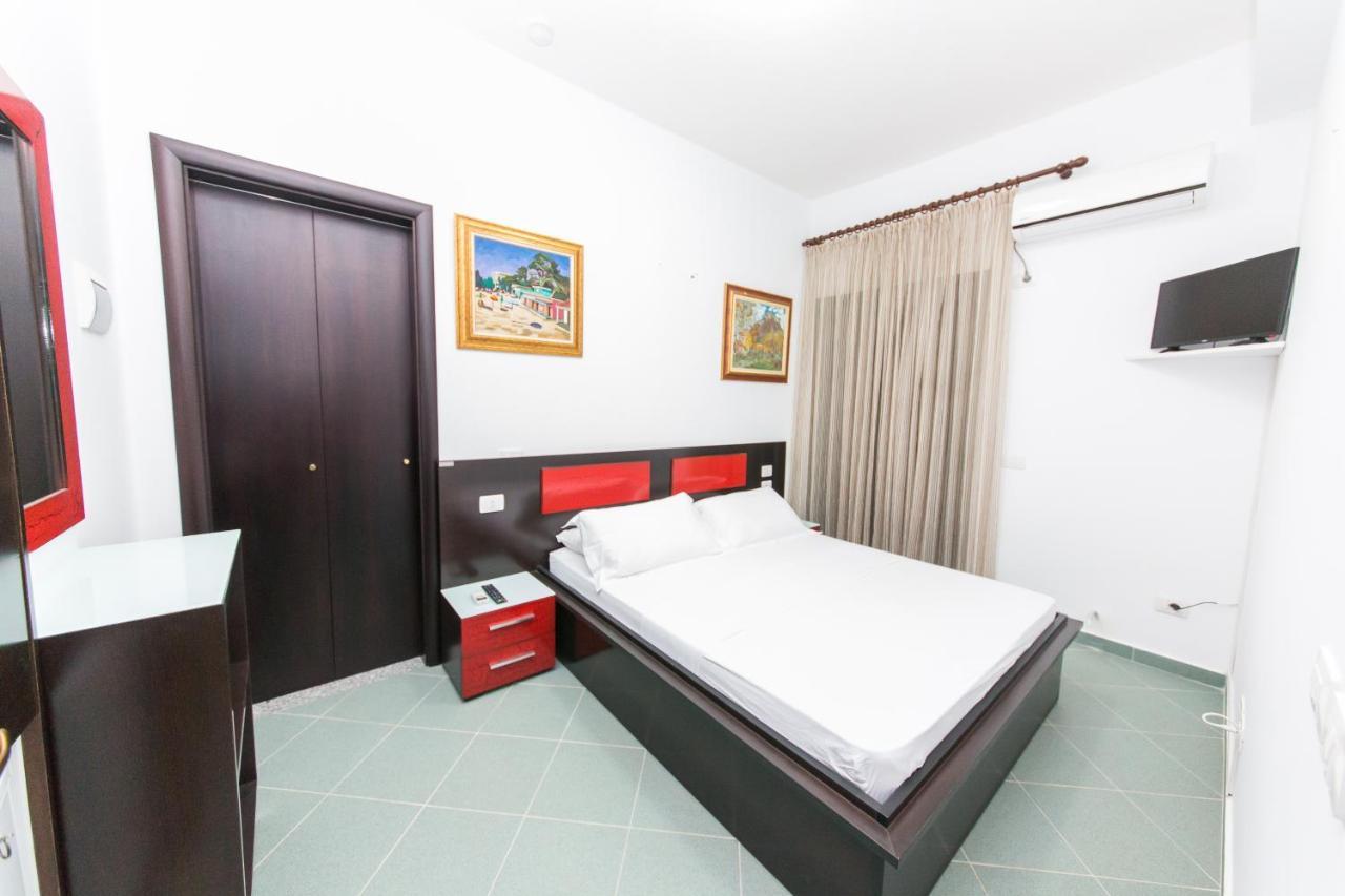 Hotel Artisti Vlora Kültér fotó